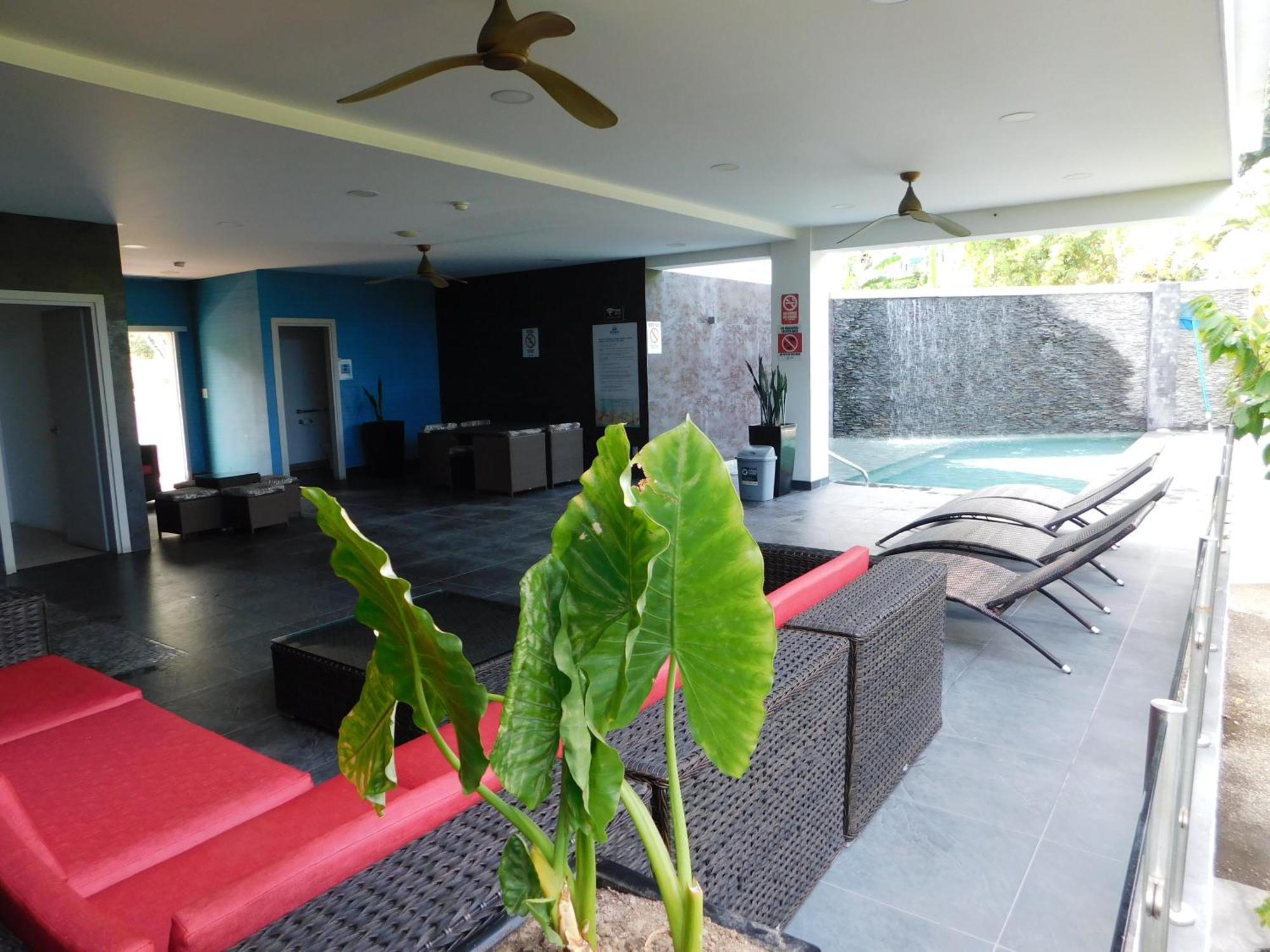 Sunset 205, Sleeps Six, Next Door To The Pool, 100M To The Beach! Jaco Bagian luar foto