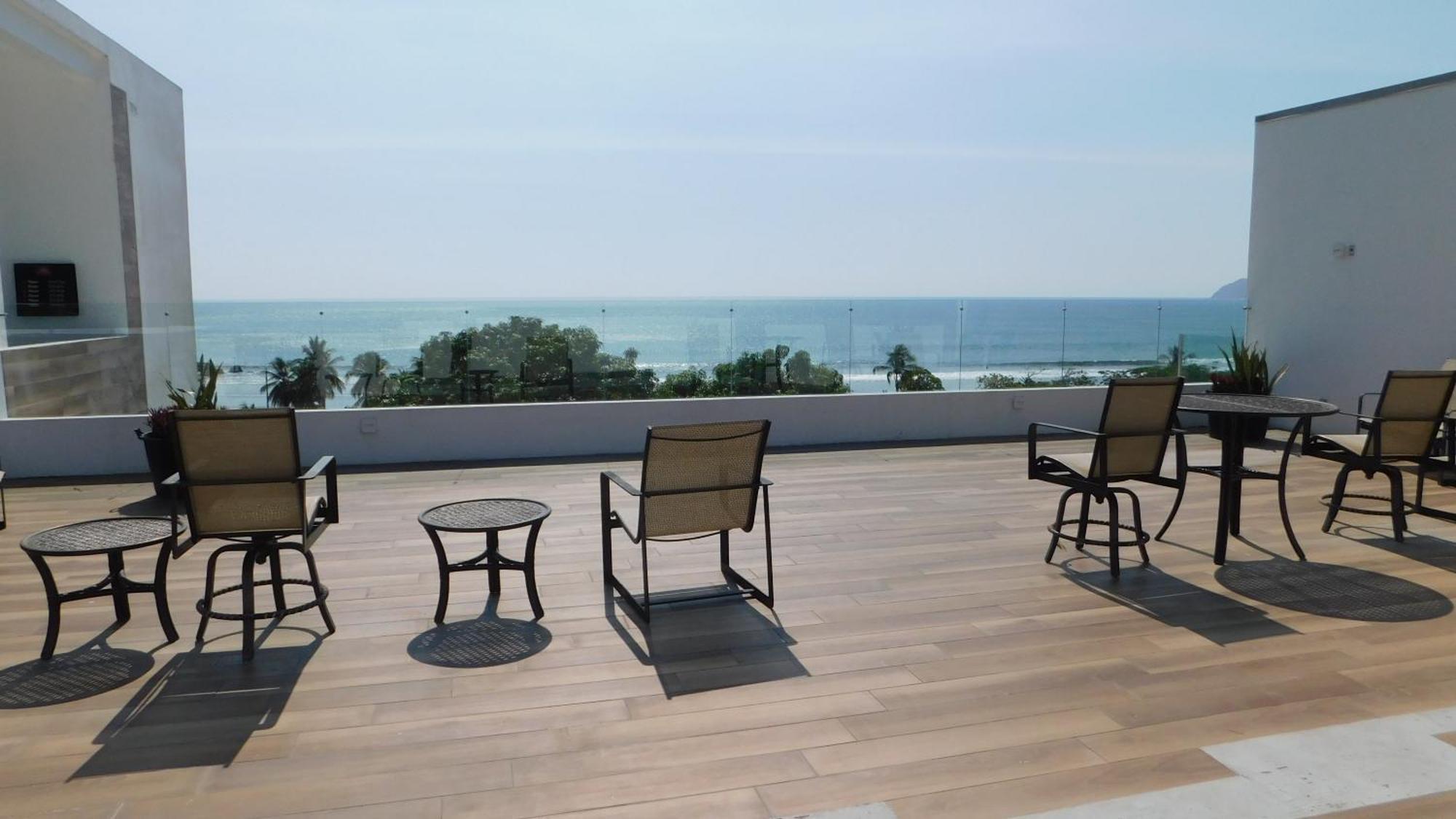 Sunset 205, Sleeps Six, Next Door To The Pool, 100M To The Beach! Jaco Bagian luar foto